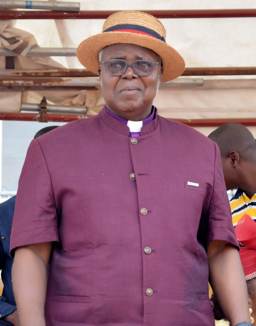 About Peakan International School